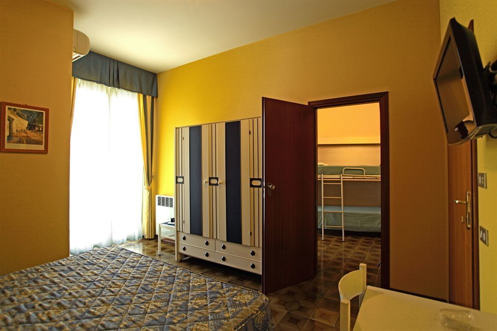 Hotel Ariston Castrocaro Terme Exteriör bild